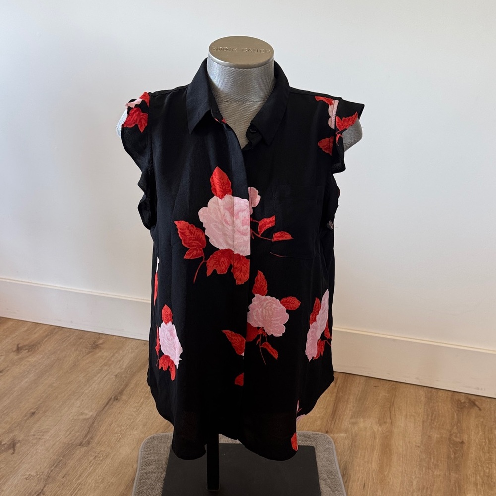 Who What Wear Black Blouse with Red and Pink Floral